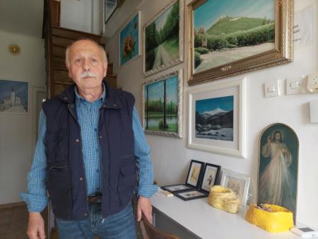 Rajko Kranjec v svoji galeriji v Merečah
